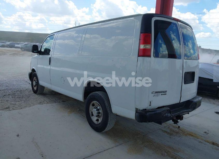 Photo 3 of 2014 Chevrolet Express 2500 WORK VAN (VIN 1GCWGFCA1E1124180)