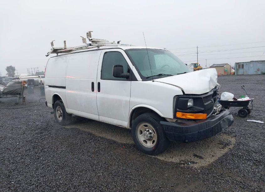 2013 Chevrolet Express 2500 WORK VAN (VIN 1GCWGFCA2D1142363) main photo