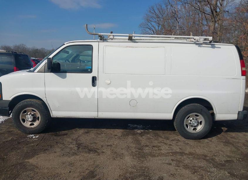 Photo 14 of 2014 Chevrolet Express 2500 WORK VAN (VIN 1GCWGFCA3E1208047)