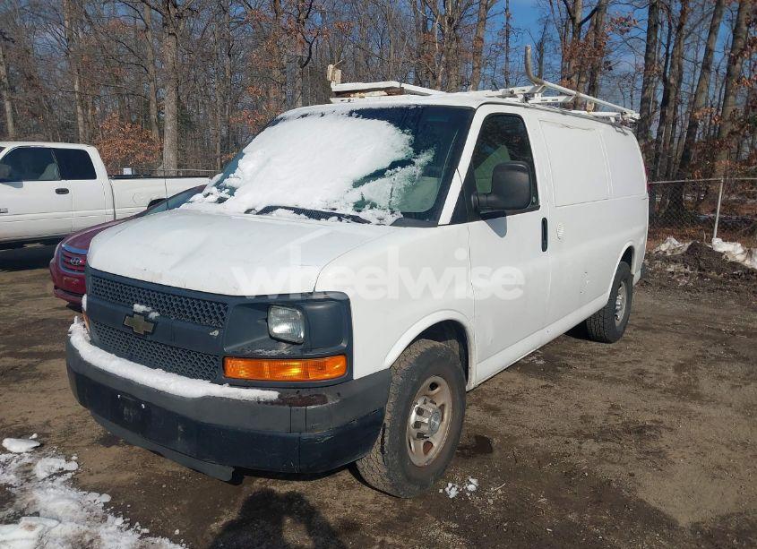 Photo 2 of 2014 Chevrolet Express 2500 WORK VAN (VIN 1GCWGFCA3E1208047)