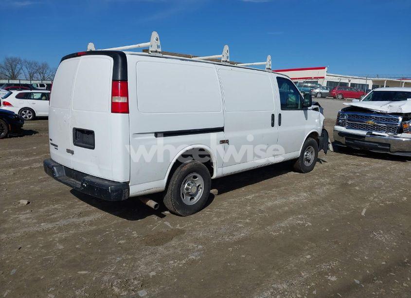 Photo 4 of 2011 Chevrolet Express 2500 WORK VAN (VIN 1GCWGFCA5B1142435)