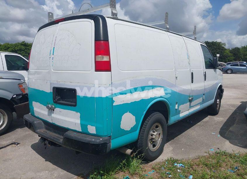 Photo 4 of 2014 Chevrolet Express 2500 WORK VAN (VIN 1GCWGFCA6E1139404)