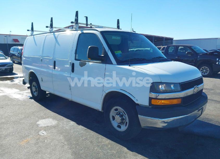 2012 Chevrolet Express 2500 WORK VAN (VIN 1GCWGFCA7C1100284) main photo