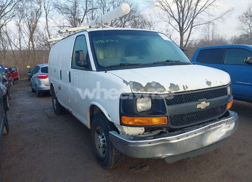 2011 Chevrolet Express 2500 WORK VAN (VIN 1GCWGFCA8B1102284) main photo