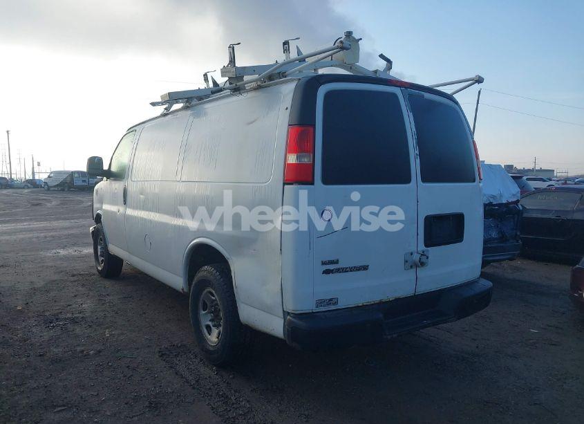 Photo 3 of 2011 Chevrolet Express 2500 WORK VAN (VIN 1GCWGFCA8B1102284)