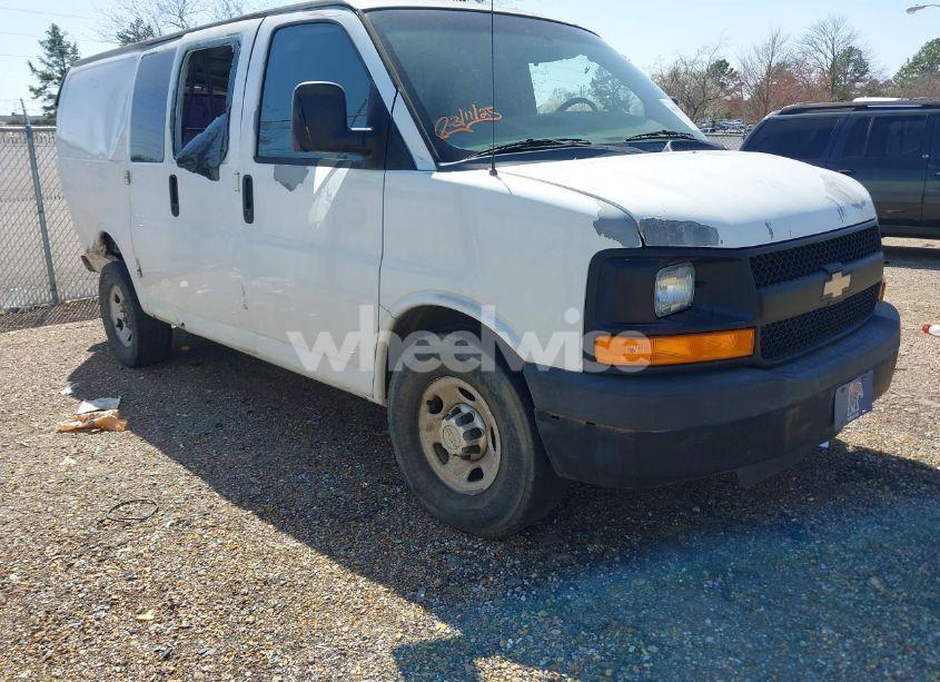 2011 Chevrolet Express 2500 WORK VAN (VIN 1GCWGFCA8B1167491) main photo