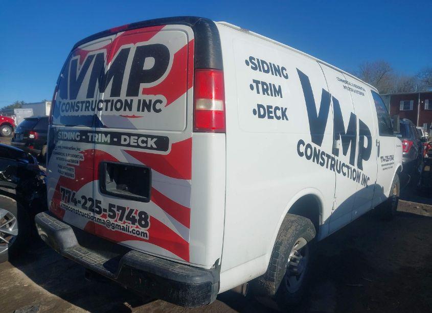 Photo 4 of 2014 Chevrolet Express 2500 WORK VAN (VIN 1GCWGFCAXE1199573)