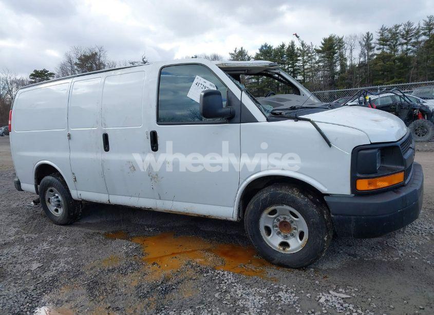 Photo 13 of 2015 Chevrolet Express 2500 WORK VAN (VIN 1GCWGFCF0F1131229)