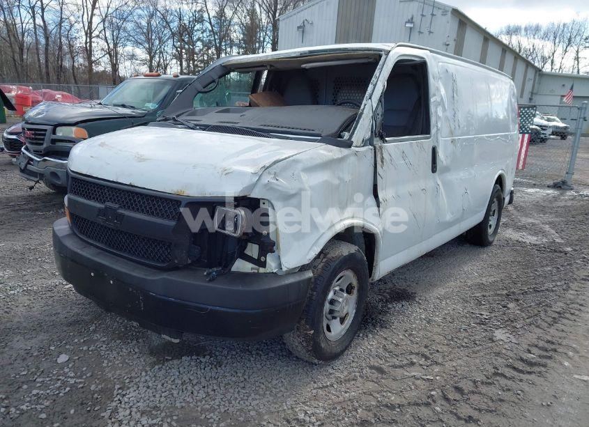 Photo 2 of 2015 Chevrolet Express 2500 WORK VAN (VIN 1GCWGFCF0F1131229)