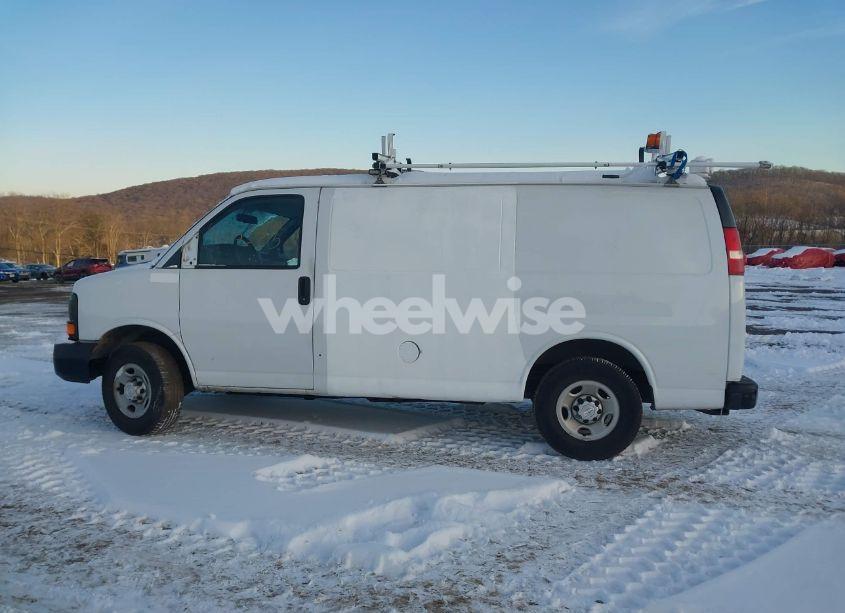 Photo 14 of 2015 Chevrolet Express 2500 WORK VAN (VIN 1GCWGFCF0F1154302)
