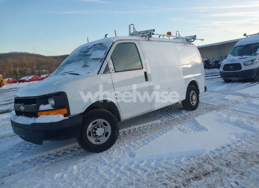 Photo 2 of 2015 Chevrolet Express 2500 WORK VAN (VIN 1GCWGFCF0F1154302)