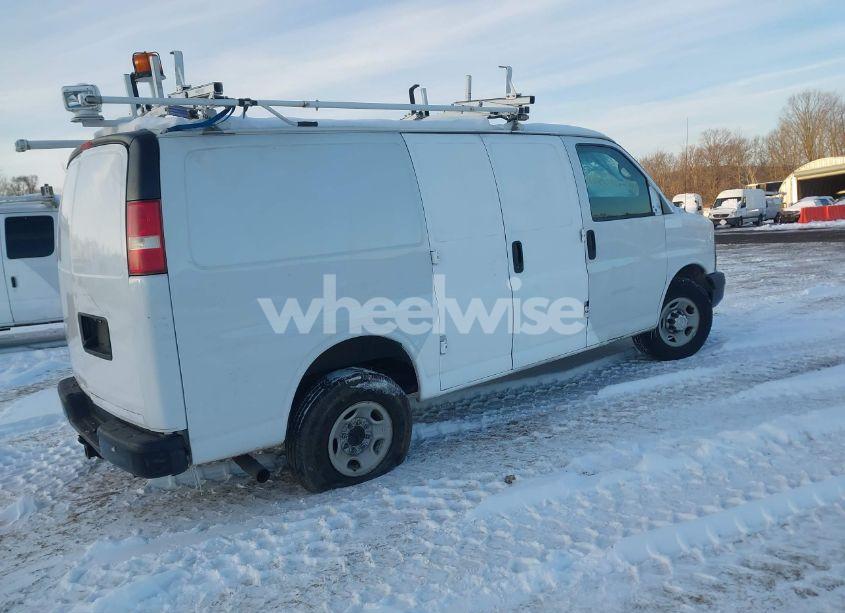 Photo 4 of 2015 Chevrolet Express 2500 WORK VAN (VIN 1GCWGFCF0F1154302)