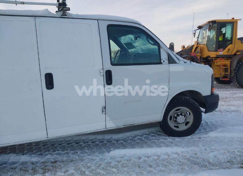 Photo 6 of 2015 Chevrolet Express 2500 WORK VAN (VIN 1GCWGFCF0F1154302)