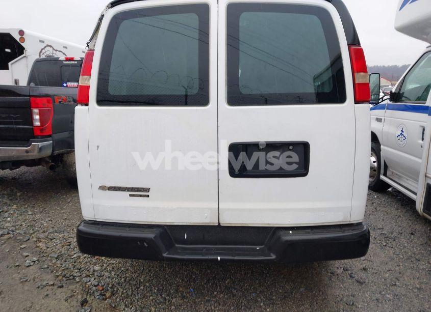 Photo 16 of 2015 Chevrolet Express 2500 WORK VAN (VIN 1GCWGFCF0F1181418)