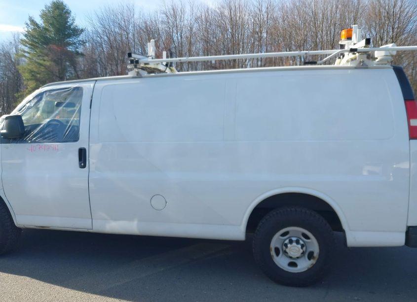 Photo 14 of 2015 Chevrolet Express 2500 WORK VAN (VIN 1GCWGFCF1F1152719)