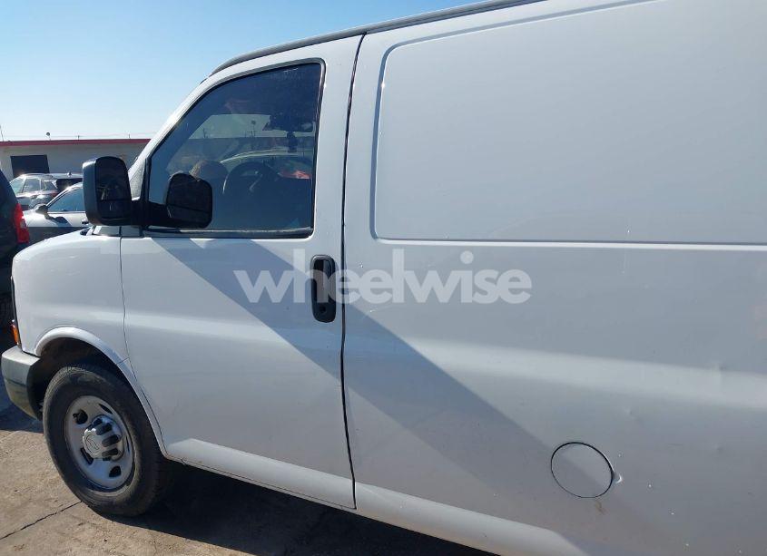 Photo 14 of 2015 Chevrolet Express 2500 WORK VAN (VIN 1GCWGFCF1F1199569)