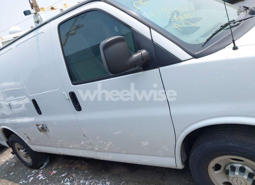 Photo 13 of 2015 Chevrolet Express 2500 WORK VAN (VIN 1GCWGFCF5F1242410)