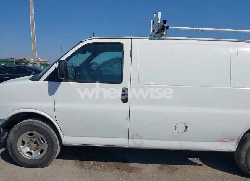 Photo 14 of 2015 Chevrolet Express 2500 WORK VAN (VIN 1GCWGFCF6F1161030)