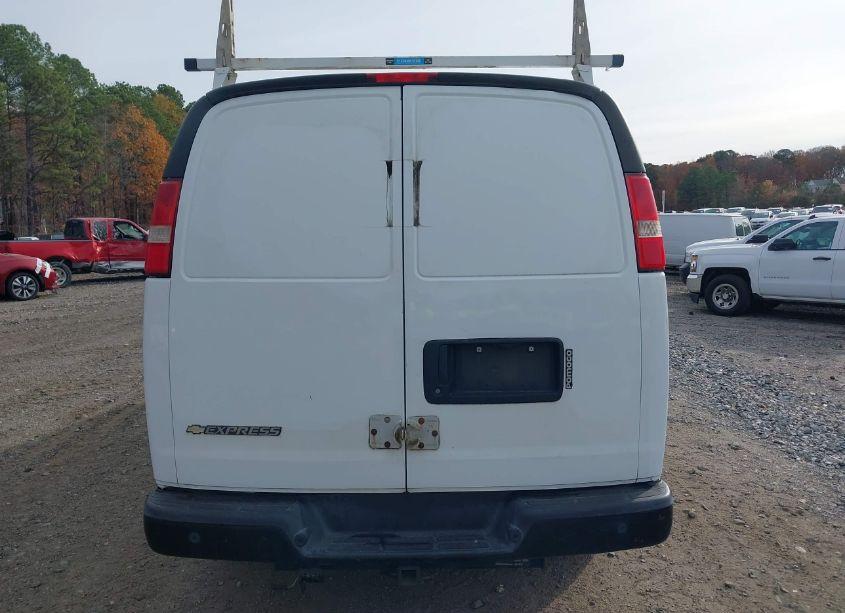 Photo 16 of 2015 Chevrolet Express 2500 WORK VAN (VIN 1GCWGFCF7F1280897)