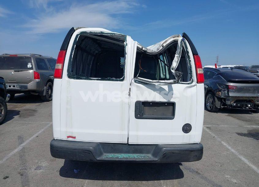 Photo 16 of 2015 Chevrolet Express 2500 WORK VAN (VIN 1GCWGFCF8F1173986)