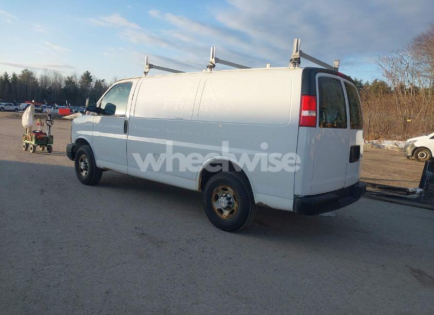 Photo 3 of 2015 Chevrolet Express 2500 WORK VAN (VIN 1GCWGFCF9F1186021)