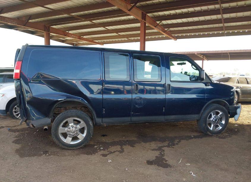 Photo 13 of 2011 Chevrolet Express 2500 WORK VAN (VIN 1GCWGFCG0B1106818)