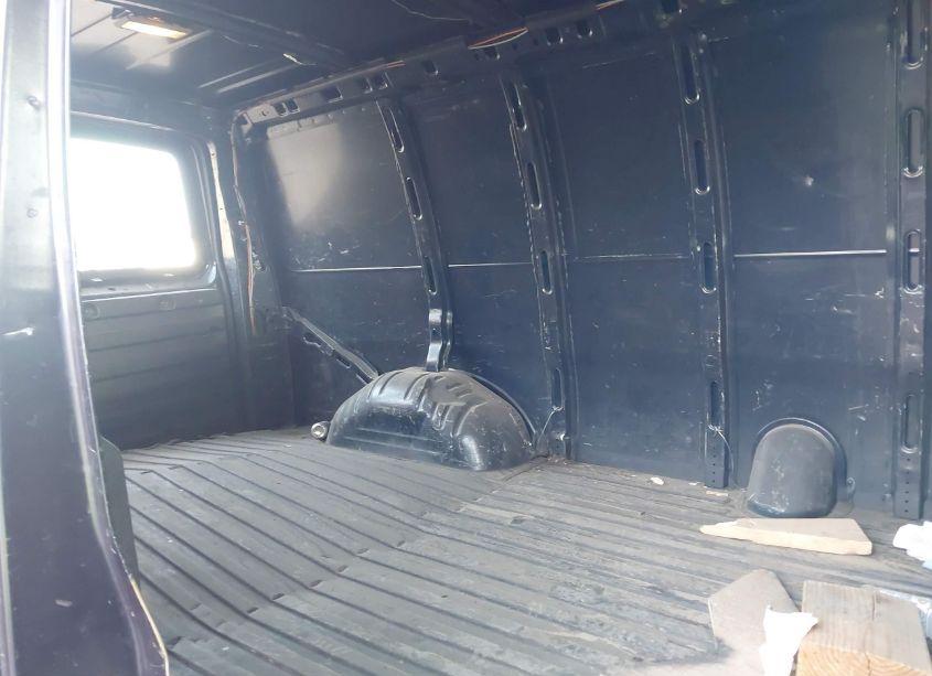 Photo 8 of 2011 Chevrolet Express 2500 WORK VAN (VIN 1GCWGFCG0B1106818)