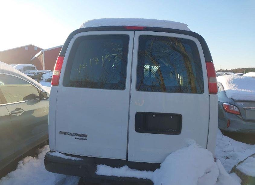 Photo 16 of 2015 Chevrolet Express 2500 WORK VAN (VIN 1GCWGFCG3F1280985)