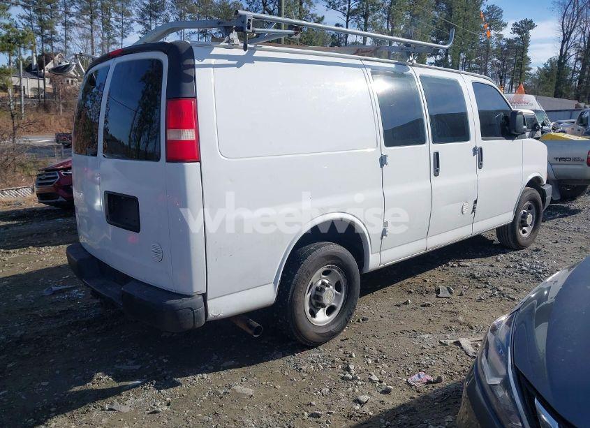 Photo 4 of 2011 Chevrolet Express 2500 WORK VAN (VIN 1GCWGFCG4B1150529)