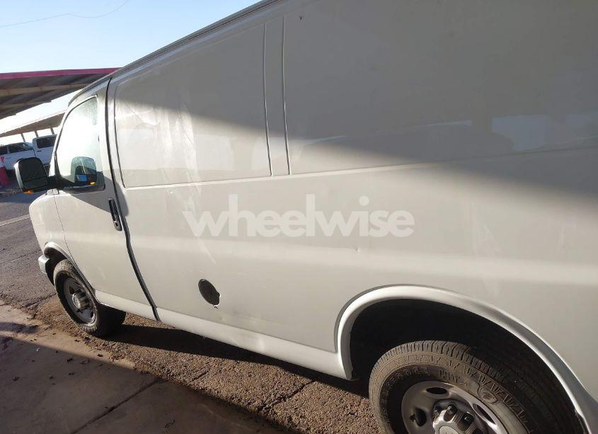 Photo 14 of 2011 Chevrolet Express 2500 WORK VAN (VIN 1GCWGFCG6B1120481)