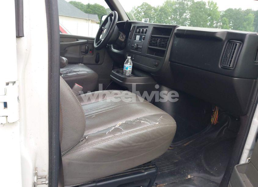 Photo 5 of 2012 Chevrolet Express 2500 WORK VAN (VIN 1GCWGFFA5C1124188)