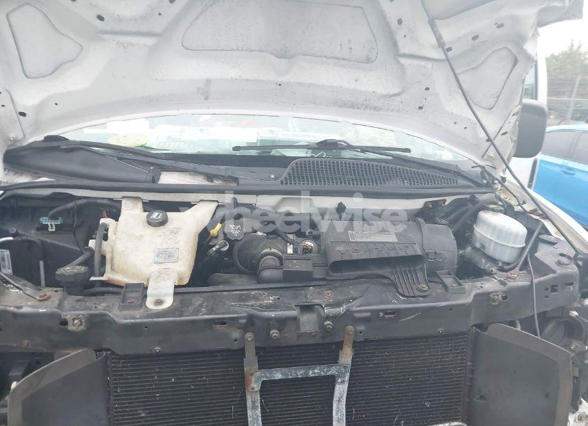 Photo 10 of 2011 Chevrolet Express 2500 WORK VAN (VIN 1GCWGFFA7B1137846)