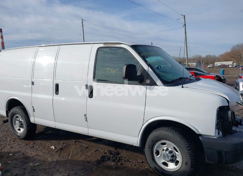 Photo 13 of 2013 Chevrolet Express 2500 WORK VAN (VIN 1GCWGFFA9D1109890)