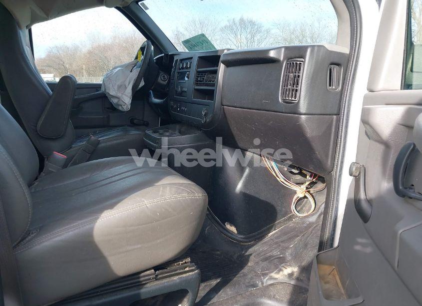 Photo 5 of 2013 Chevrolet Express 2500 WORK VAN (VIN 1GCWGFFA9D1109890)