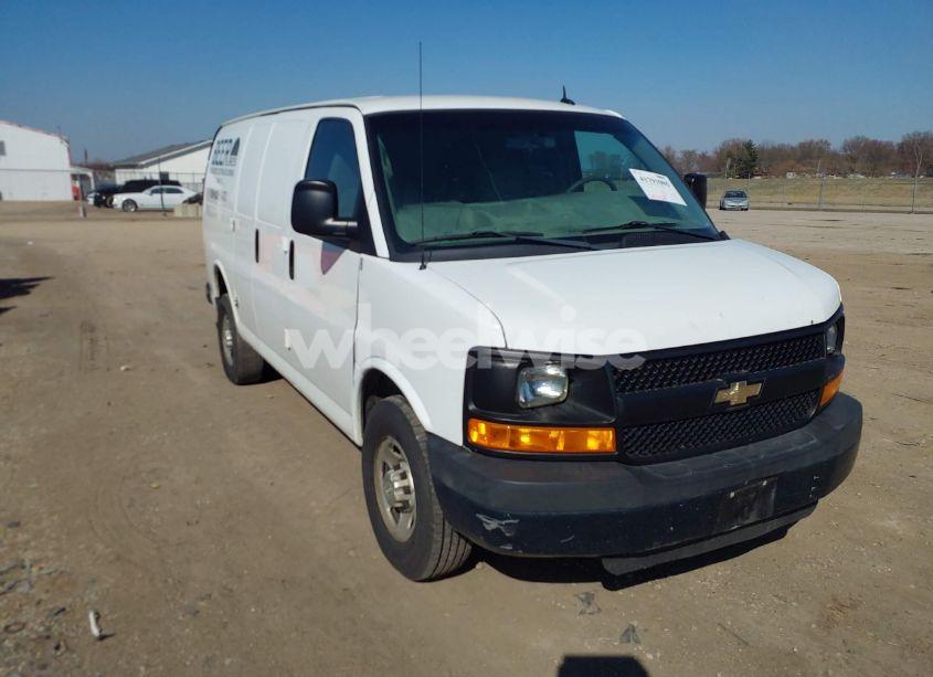 2015 Chevrolet Express 2500 WORK VAN (VIN 1GCWGFFF7F1108428) main photo