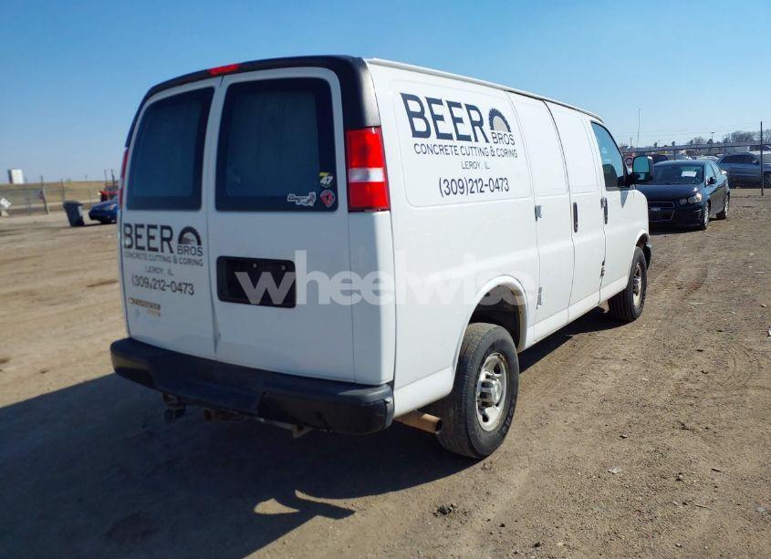 Photo 4 of 2015 Chevrolet Express 2500 WORK VAN (VIN 1GCWGFFF7F1108428)