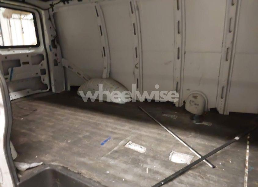 Photo 8 of 2015 Chevrolet Express 2500 WORK VAN (VIN 1GCWGFFFXF1111484)