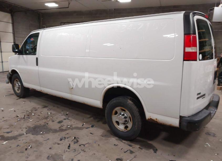 Photo 3 of 2012 Chevrolet Express 2500 WORK VAN (VIN 1GCWGGBA0C1100411)