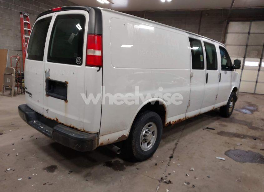 Photo 4 of 2012 Chevrolet Express 2500 WORK VAN (VIN 1GCWGGBA0C1100411)
