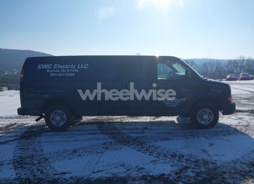 Photo 13 of 2014 Chevrolet Express 2500 WORK VAN (VIN 1GCWGGBA5E1205786)