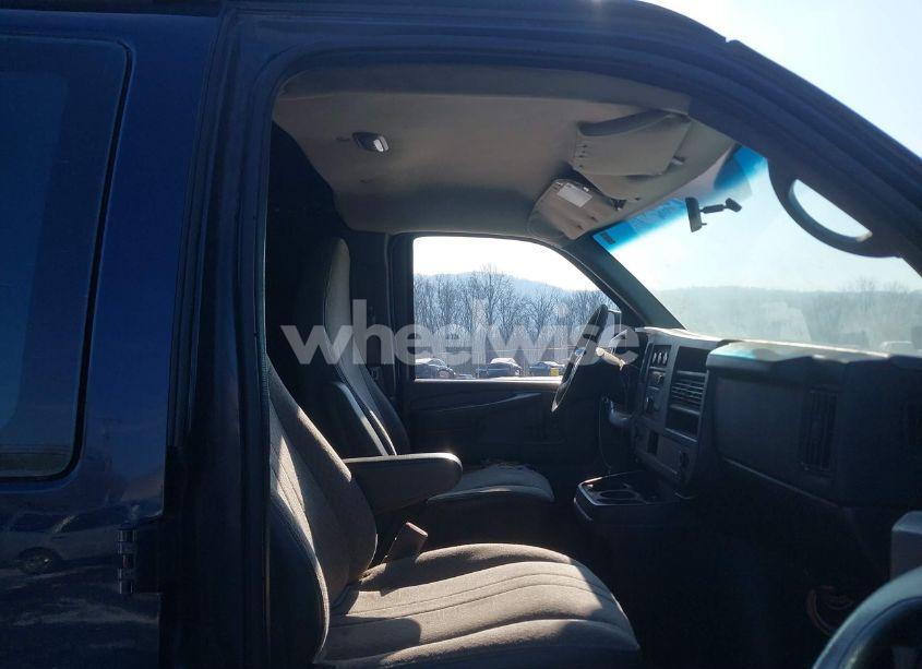 Photo 5 of 2014 Chevrolet Express 2500 WORK VAN (VIN 1GCWGGBA5E1205786)