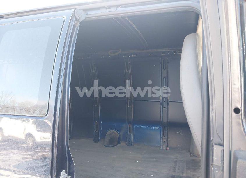 Photo 8 of 2014 Chevrolet Express 2500 WORK VAN (VIN 1GCWGGBA5E1205786)