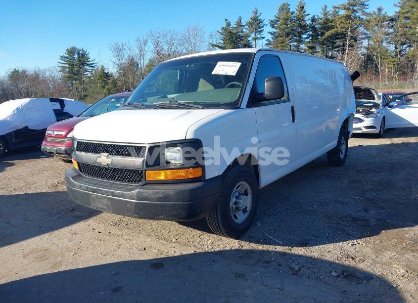 Photo 2 of 2014 Chevrolet Express 2500 WORK VAN (VIN 1GCWGGBA6E1122934)