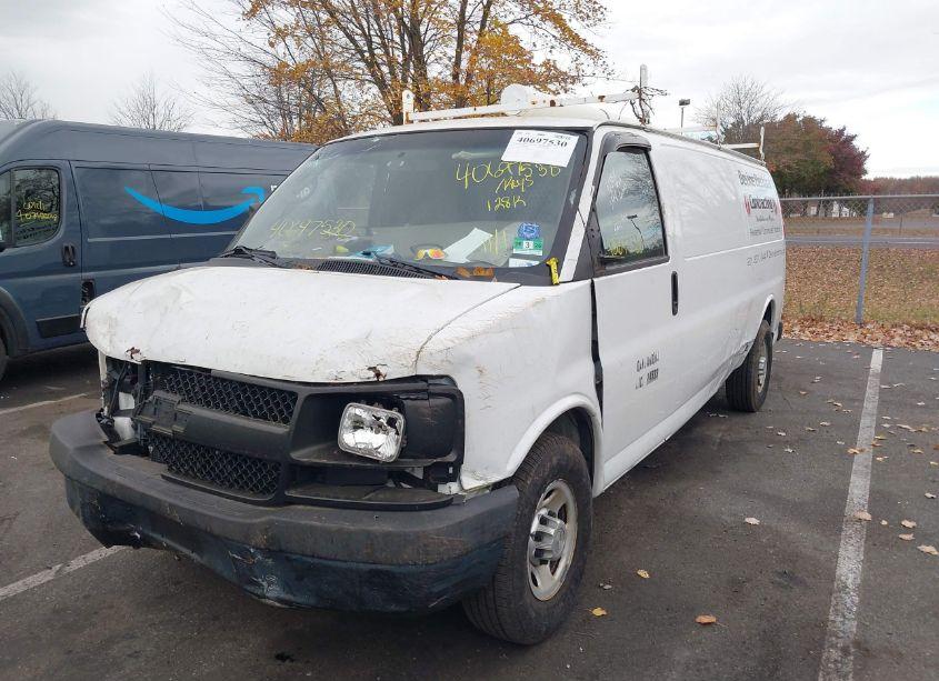 Photo 2 of 2011 Chevrolet Express 2500 WORK VAN (VIN 1GCWGGCA5B1115404)