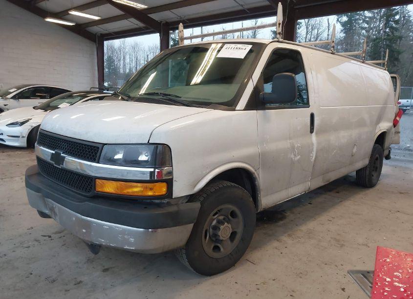 Photo 2 of 2014 Chevrolet Express 2500 WORK VAN (VIN 1GCWGGCAXE1114558)