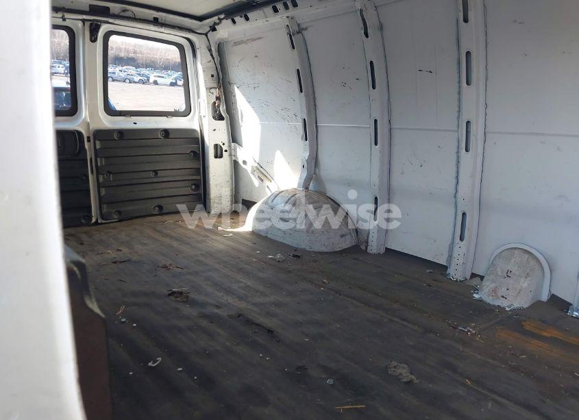 Photo 8 of 2013 Chevrolet Express 2500 WORK VAN (VIN 1GCWGGCG1D1183643)