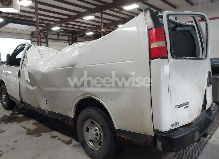 Photo 3 of 2012 Chevrolet Express 2500 WORK VAN (VIN 1GCWGGCG4C1121961)