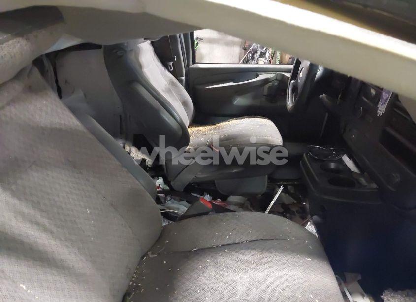 Photo 5 of 2012 Chevrolet Express 2500 WORK VAN (VIN 1GCWGGCG4C1121961)