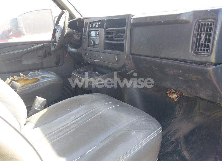 Photo 5 of 2013 Chevrolet Express 2500 WORK VAN (VIN 1GCWGGFA5D1117720)