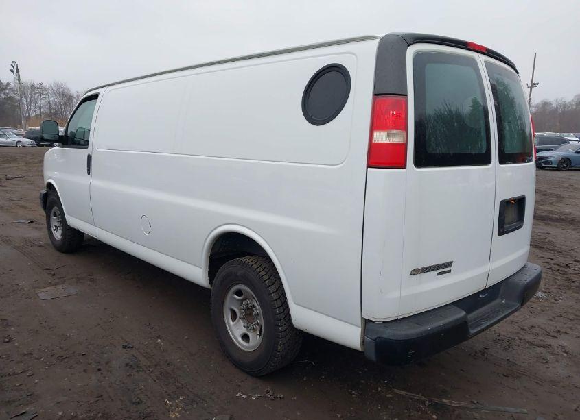 Photo 3 of 2014 Chevrolet Express 2500 WORK VAN (VIN 1GCWGGFA5E1137306)